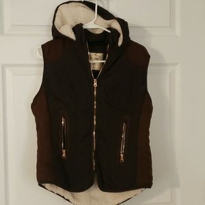 Large vest